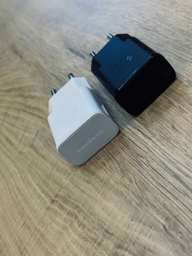آداپتور شارژ سریع ۱۵ وات سامسونگ (Samsung 15W USB-C Charger)