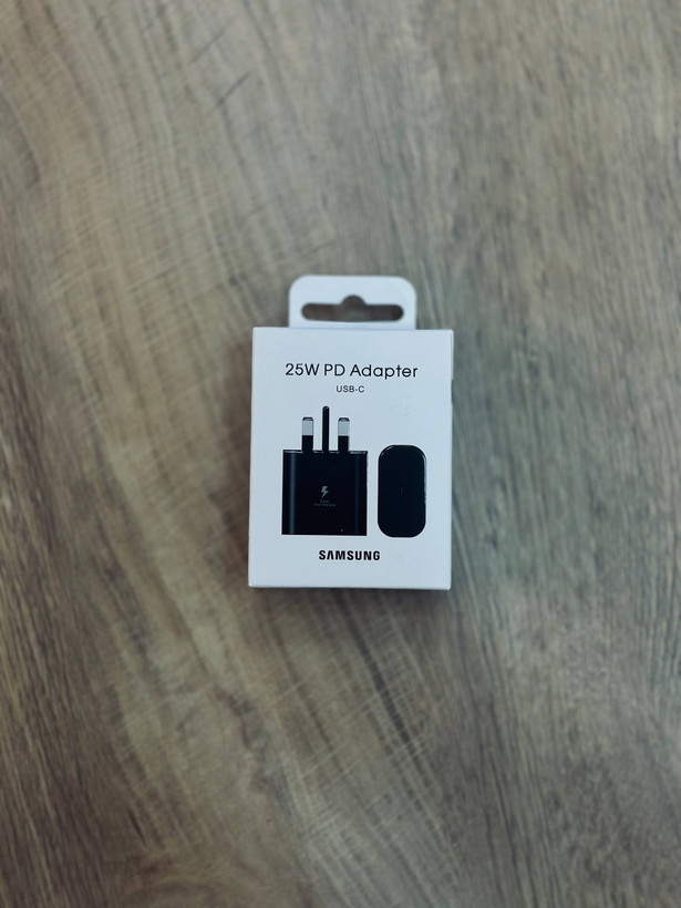 آداپتور شارژ سریع سامسونگ 25 وات اصل - (Samsung 25W Adapter) – NFC ساپورت - رنگ مشکی و سفید